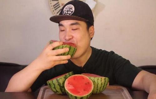 吃瓜网红图片,揭秘吃瓜网红的爆红之路