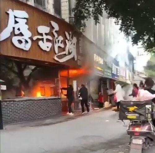 餐厅爆料视频,揭秘后厨操作与食品安全真相