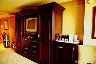 今日头条爆料酒店房间,今日头条独家爆料带你探秘幕后真相！