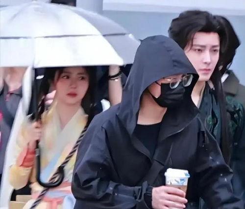 娱乐八卦最新爆料视频,最新爆料视频曝光惊人内幕！