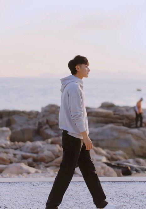 黄子韬圈内爆料,独家爆料背后的故事