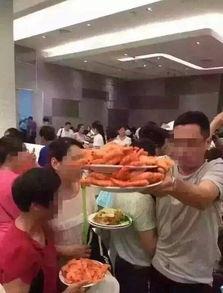 高峰食堂爆料事件视频播放,揭秘食堂背后的真相