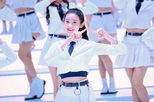 张艺凡爆料视频最新版下载