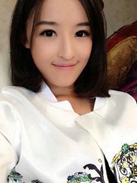 新晋女网红爆料新闻视频