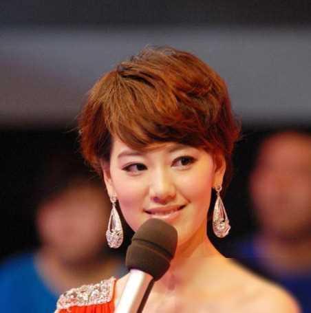 娱乐圈的爆料大师,明星幕后真相大曝光！