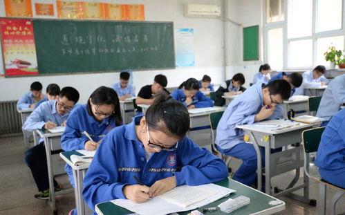 崇义学生爆料谣言事件视频,真相与误解的交织